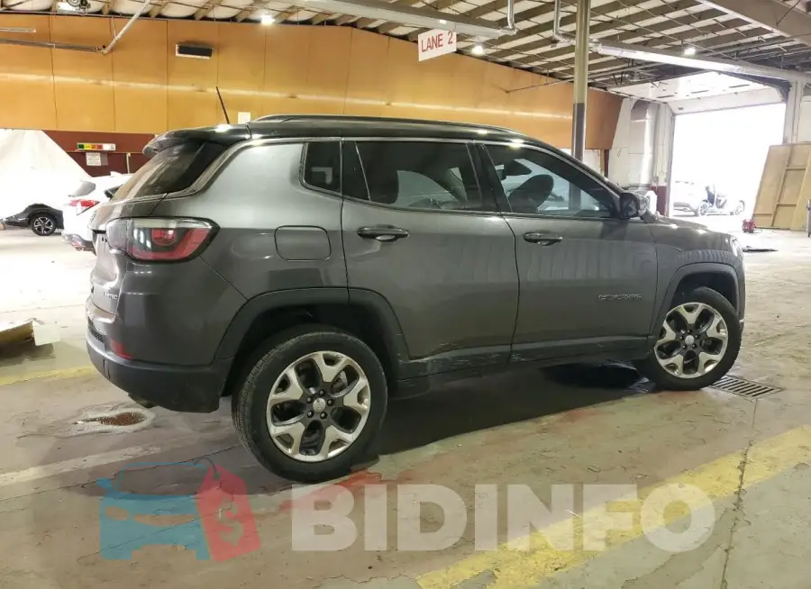 3C4NJDCB7LT236093 Photo# 3