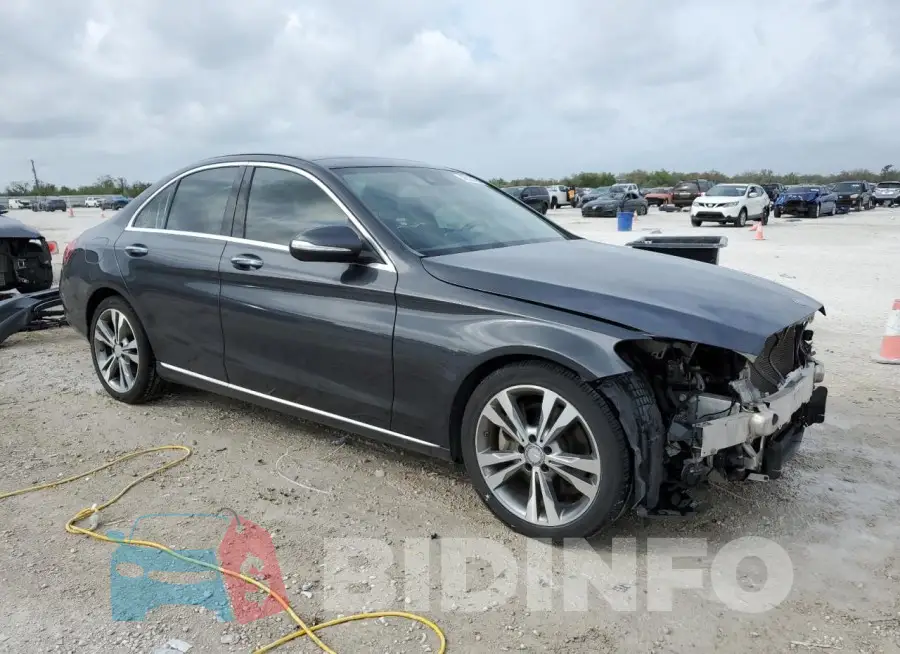 WDDWF4JB7GR144432 Photo# 4