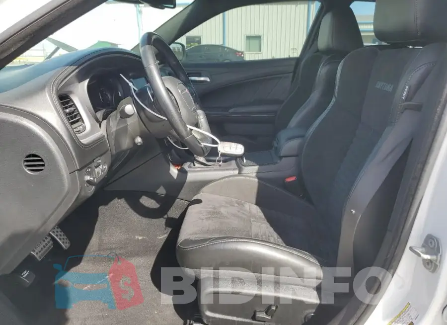2C3CDXCT7MH636341 Photo# 7