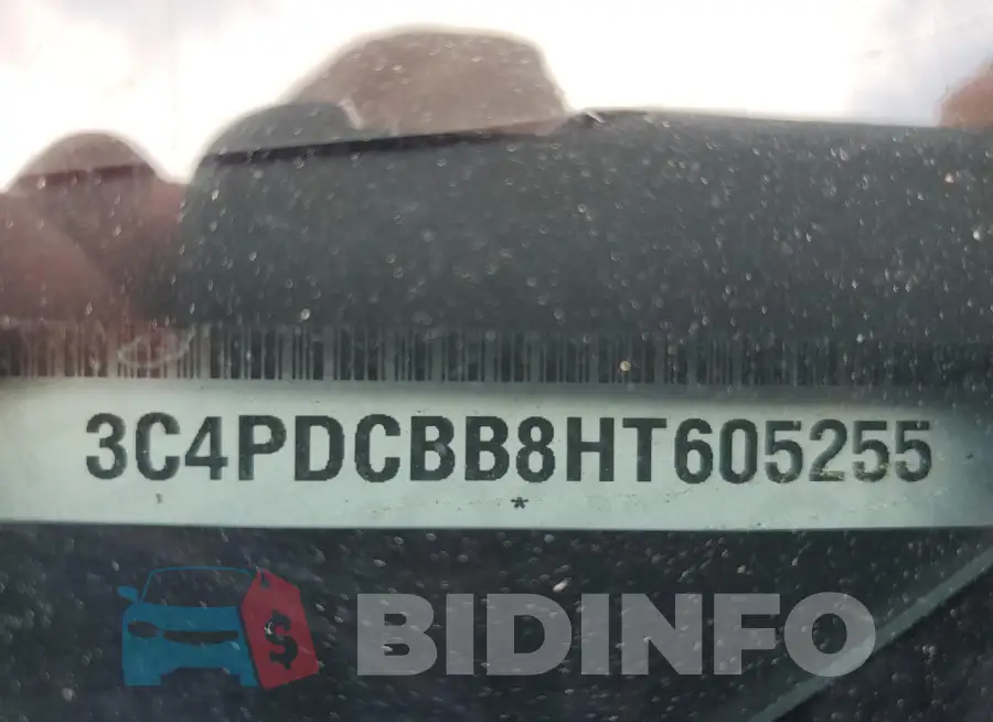 3C4PDCBB8HT605255 Photo# 13