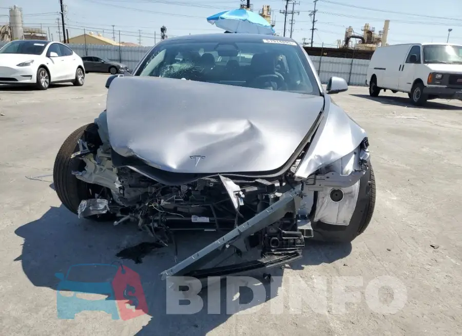 5YJ3E1EA8RF870082 Photo# 5