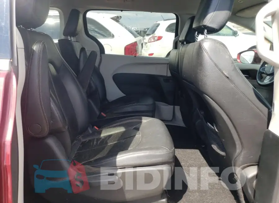 2C4RC1L79JR194824 Photo# 11