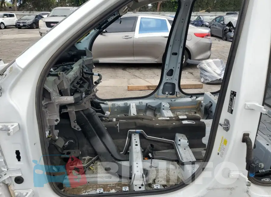 YV4A22PK3M1739796 Photo# 7