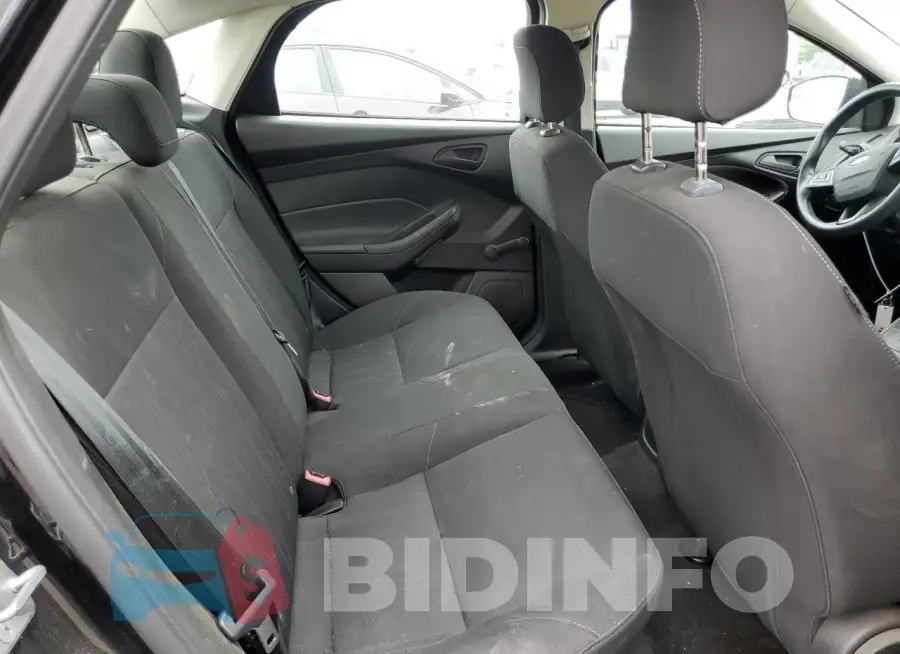 1FADP3E22GL259581 Photo# 10