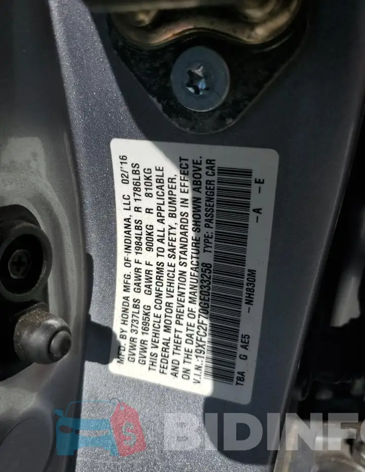 19XFC2F70GE033258 Photo# 13