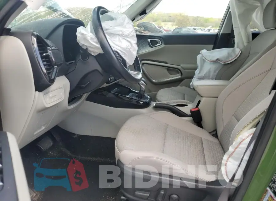 KNDJ33AU1M7135824 Photo# 7