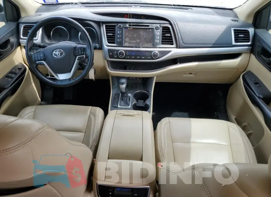5TDZZRFH9JS258918 Photo# 8