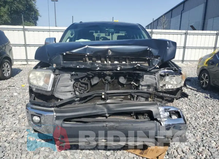5TFFW5F1XHX221758 Photo# 5