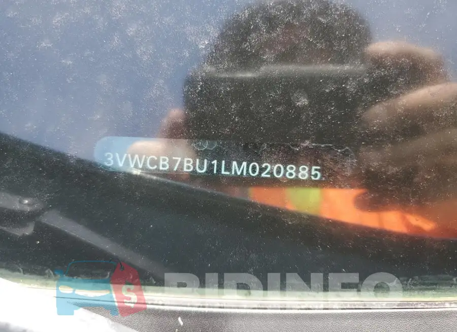 3VWCB7BU1LM020885 Photo# 12