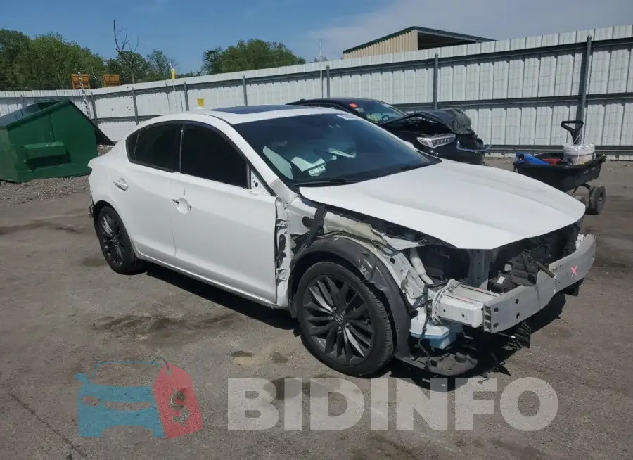 19UDE2F81MA005141 Photo# 4