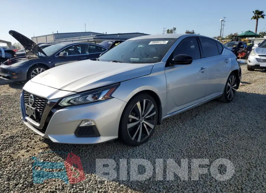 1N4BL4CV2KC255352 Photo# 1
