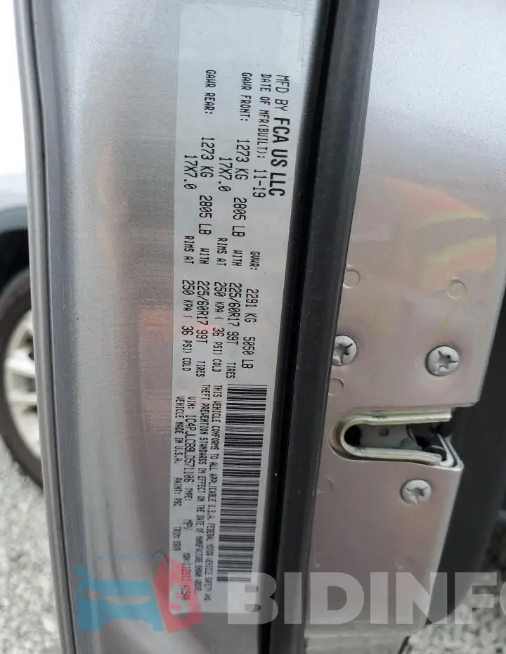 1C4PJLCB9LD571106 Photo# 13