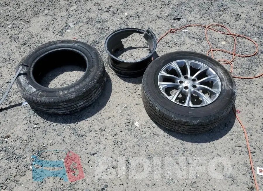 1C4PJMLB1KD194551 Photo# 13