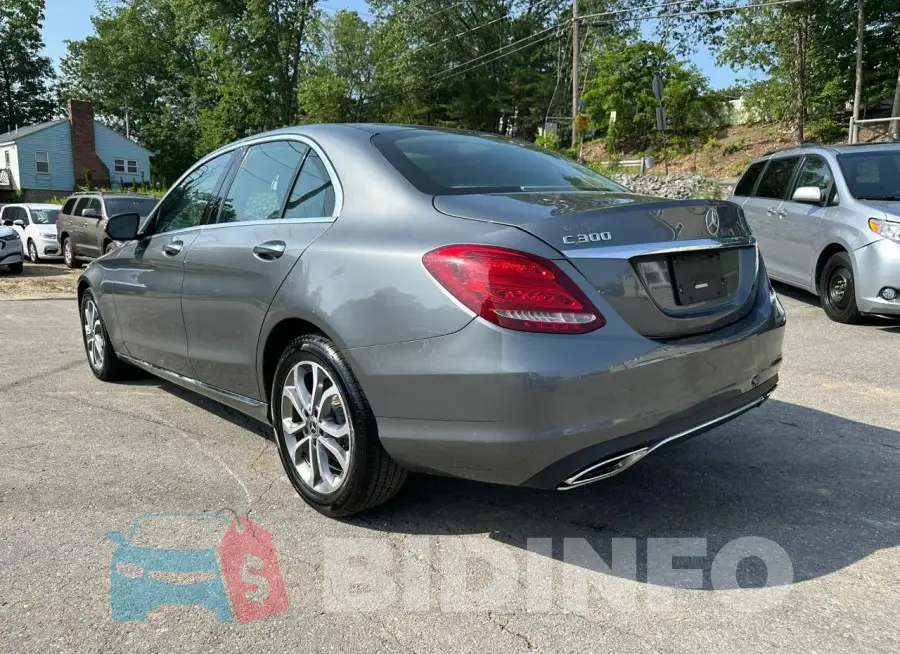 55SWF4KB2HU217236 Photo# 2