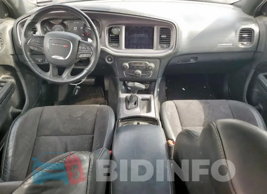 2C3CDXHG8KH597557 Photo# 8