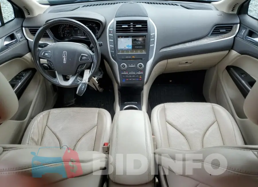5LMCJ3D92HUL32426 Photo# 8