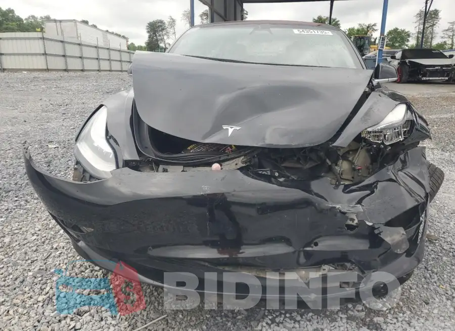 5YJ3E1EAXJF123118 Photo# 5
