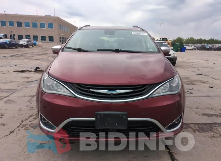 2C4RC1N79JR140372 Photo# 5