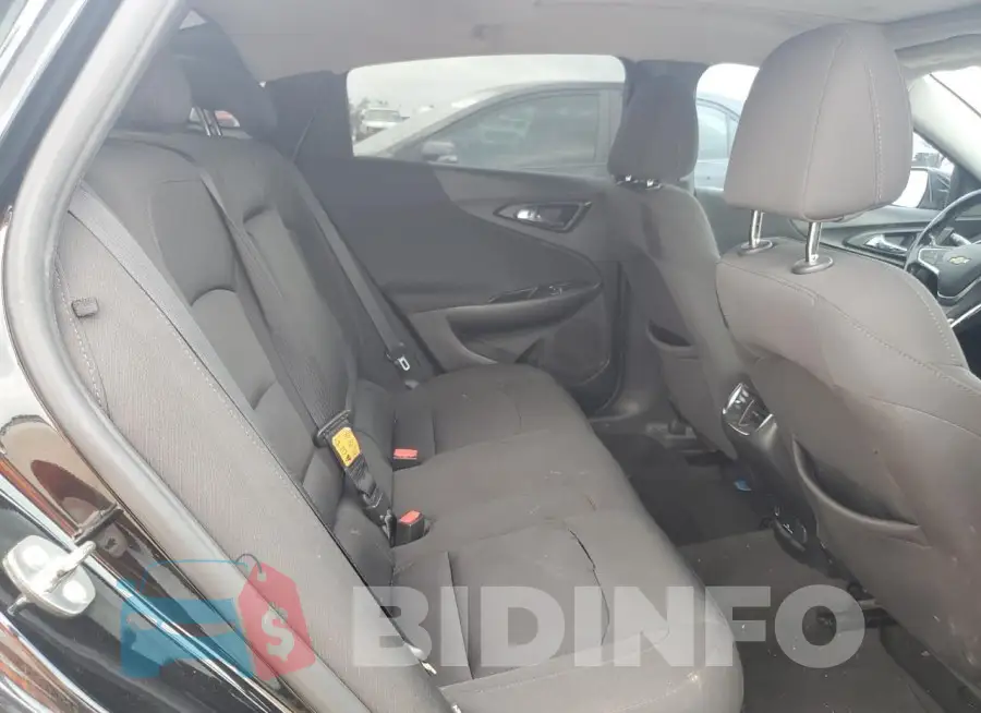 1G1ZD5ST1JF176031 Photo# 10