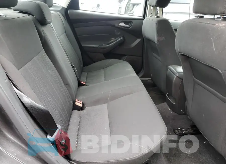 1FADP3F2XGL207808 Photo# 10