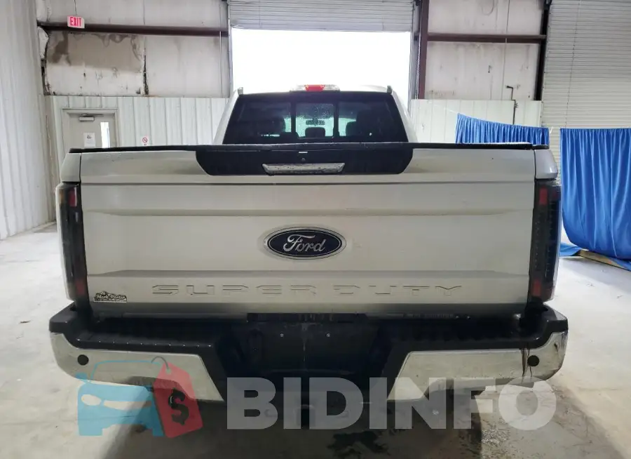 1FT7W2BT1JEB64068 Photo# 6