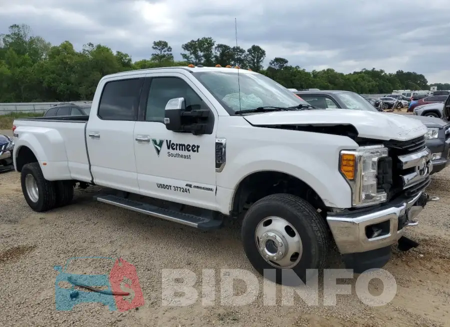 1FT8W3DT7HEC33220 Photo# 4