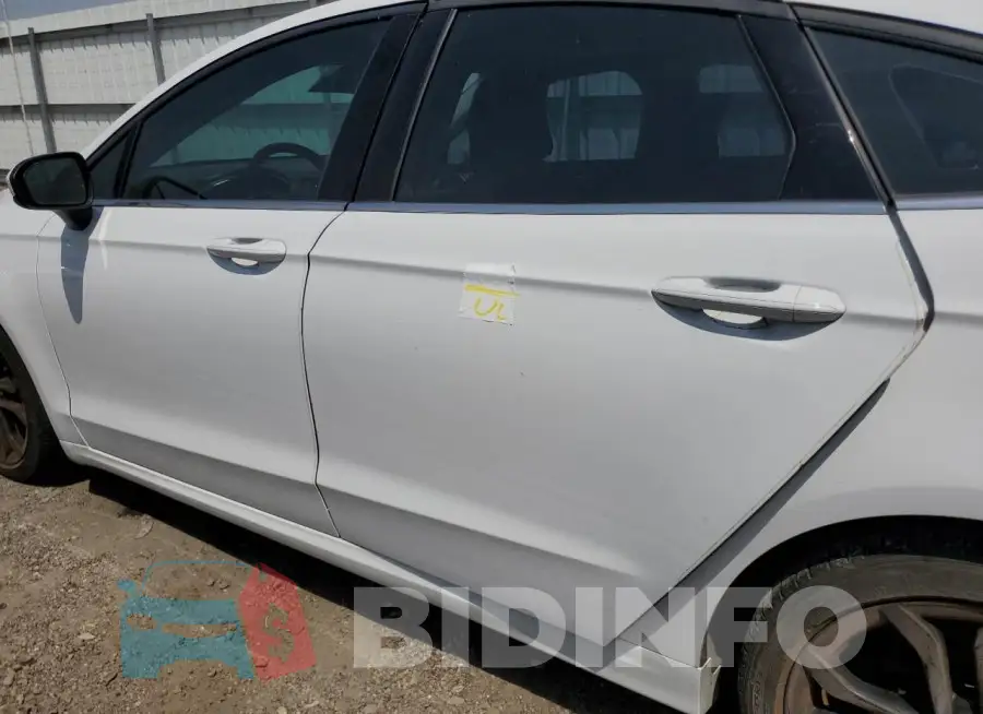 3FA6P0HD1KR170700 Photo# 12