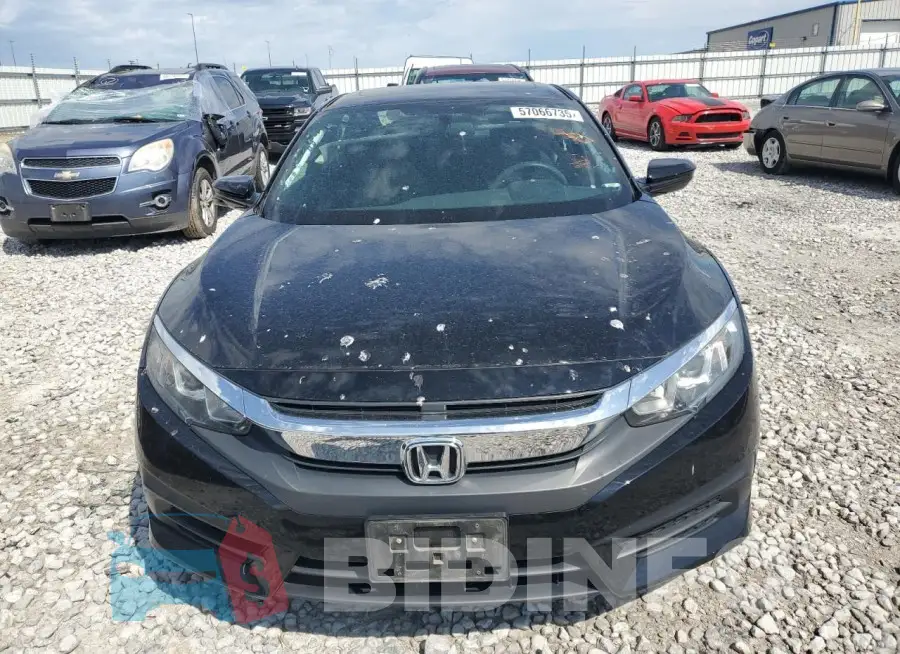19XFC2F73HE026807 Photo# 5