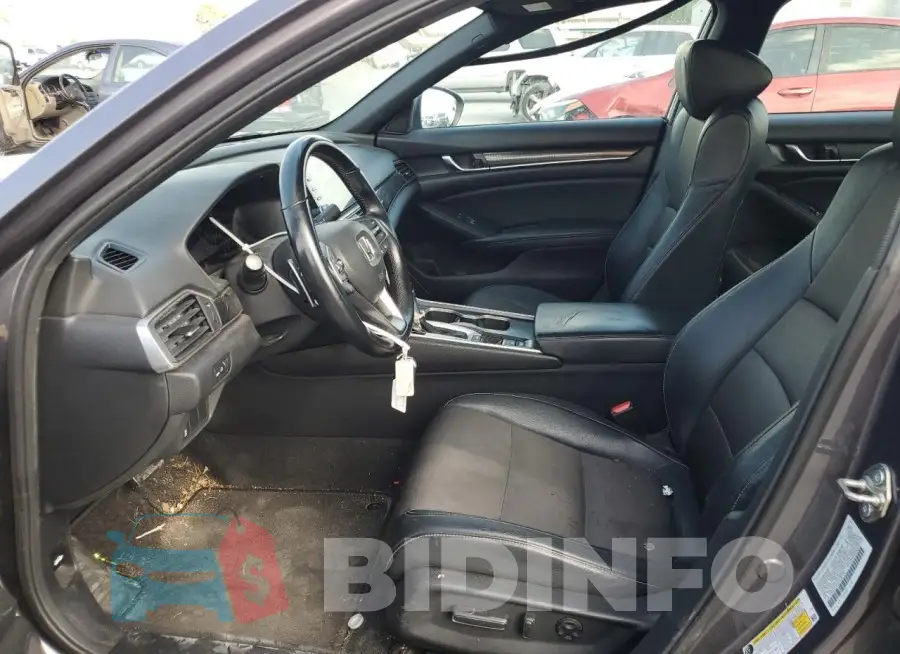 1HGCV1F32JA151747 Photo# 7