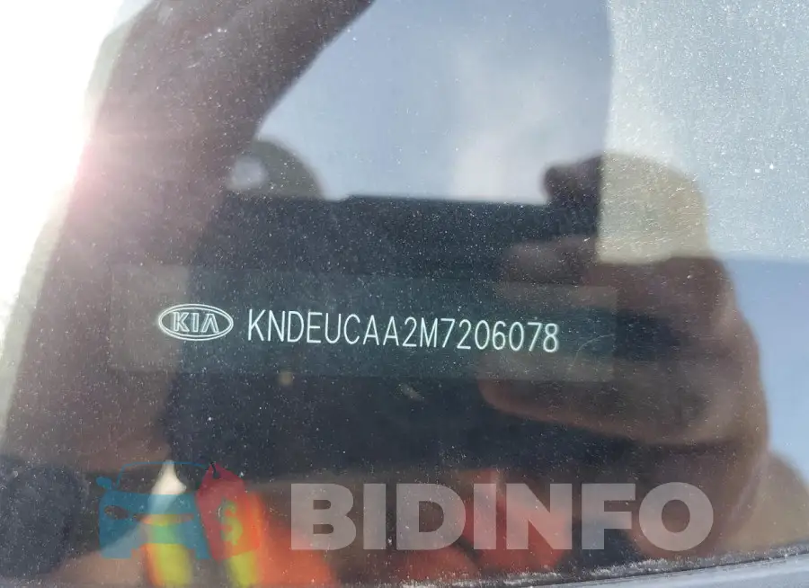 KNDEUCAA2M7206078 Photo# 13