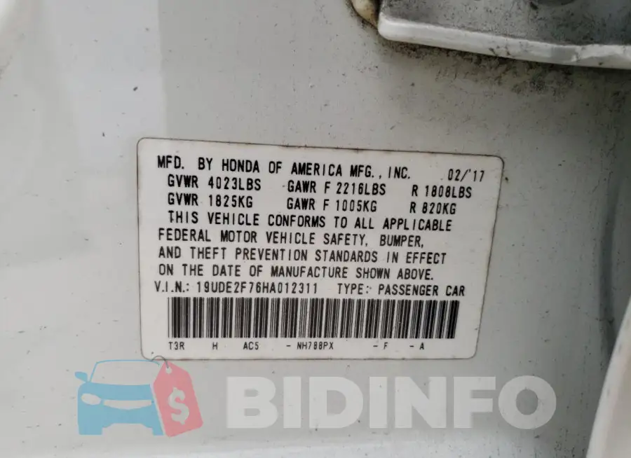 19UDE2F76HA012311 Photo# 12