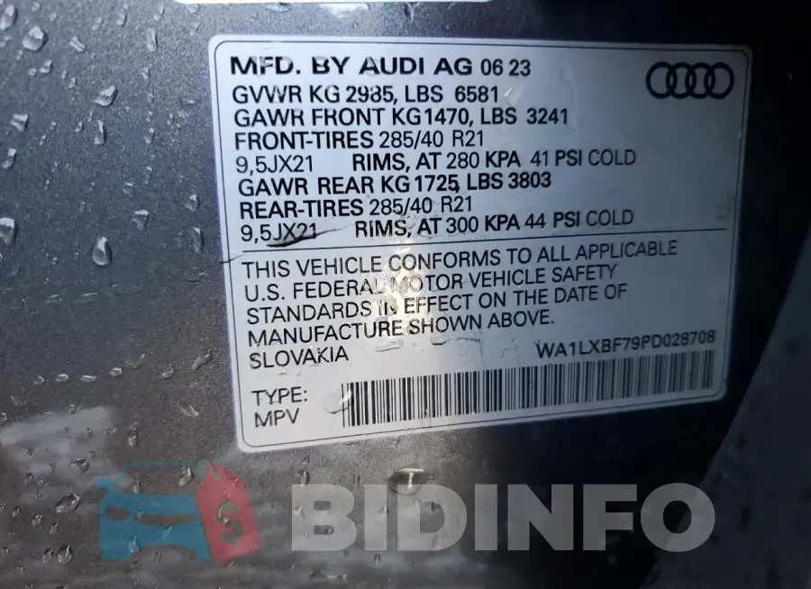 WA1LXBF79PD028708 Photo# 13