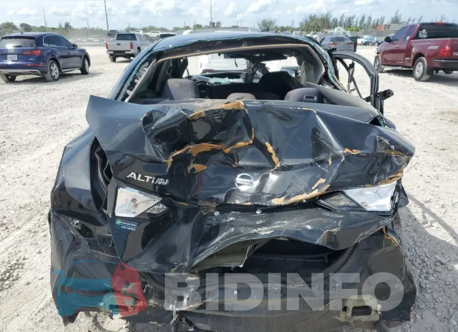 1N4BL4BV1NN306267 Photo# 6