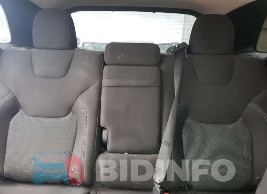 1C4PJLCB6KD312362 Photo# 10