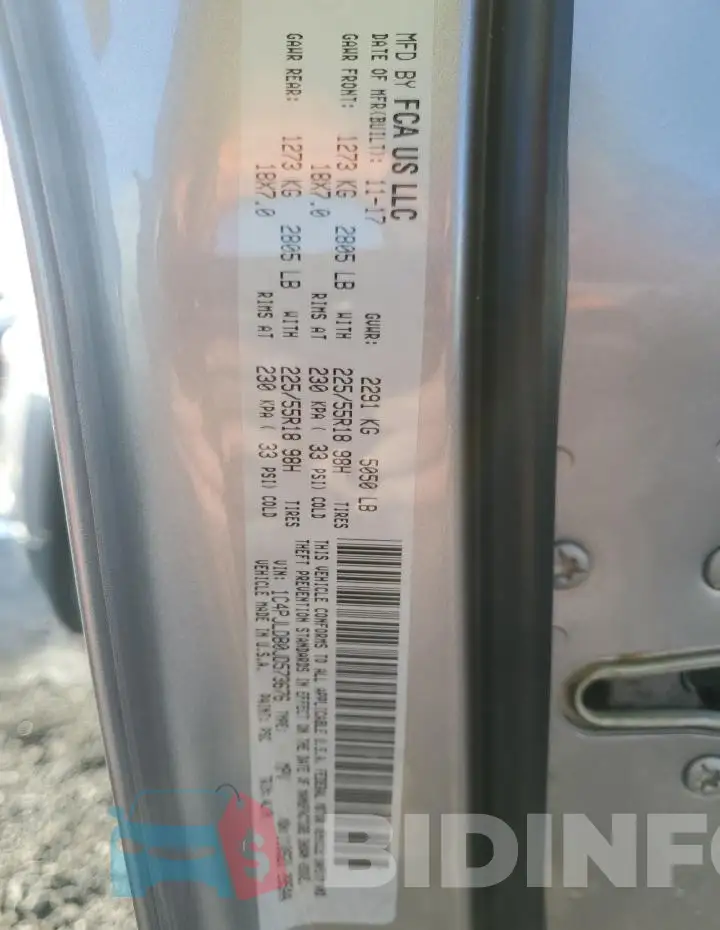 1C4PJLDB0JD573676 Photo# 13