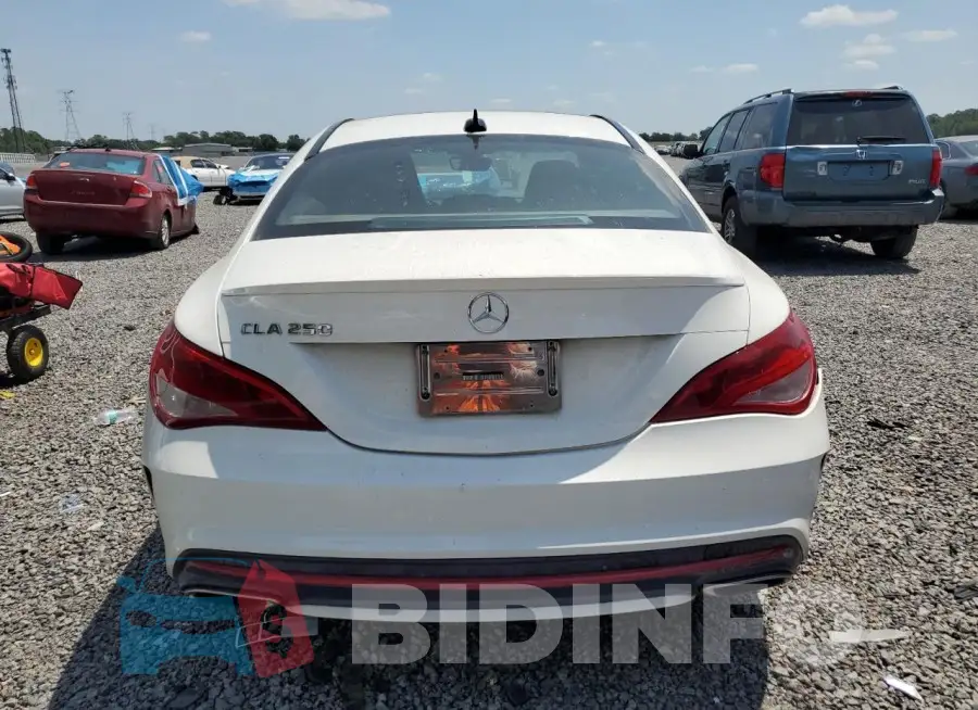 WDDSJ4EB4JN692071 Photo# 6