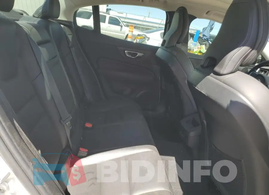 7JRL12FK6RG313431 Photo# 10