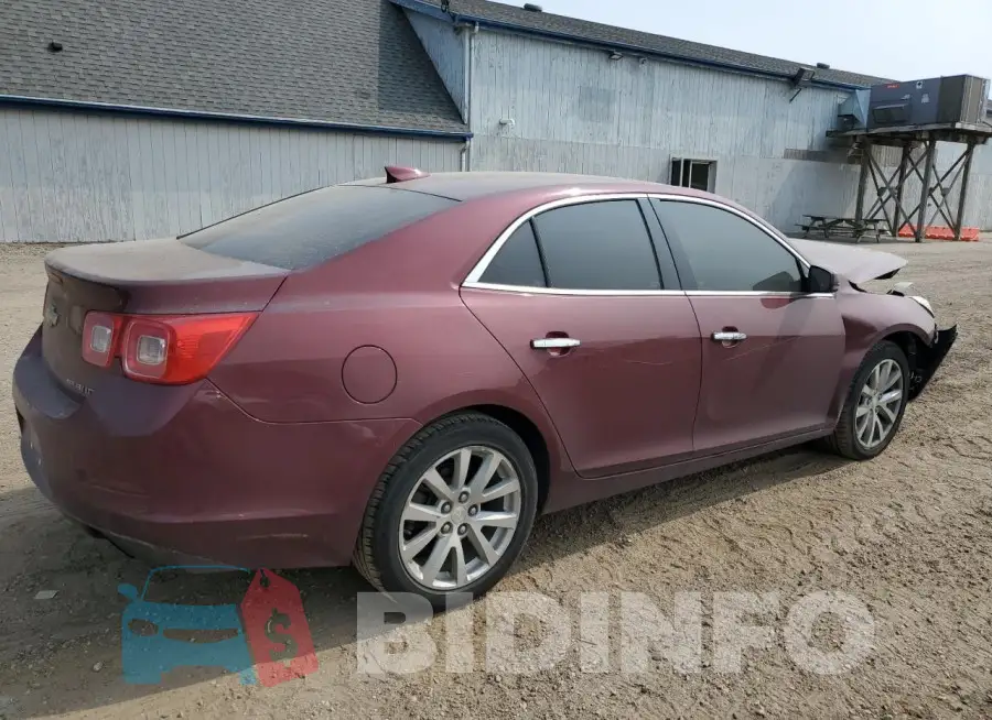 1G11E5SAXGF132398 Photo# 3