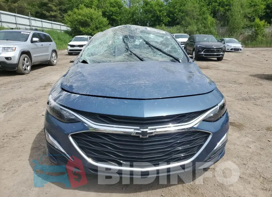 1G1ZG5ST9RF150392 Photo# 5
