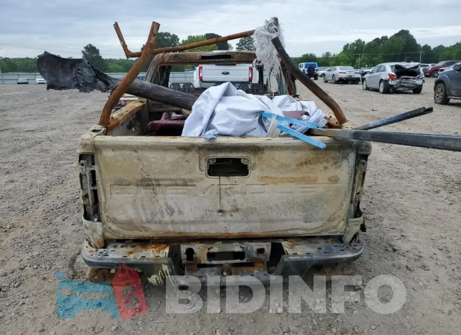 1GCHSBEA9N1312880 Photo# 6