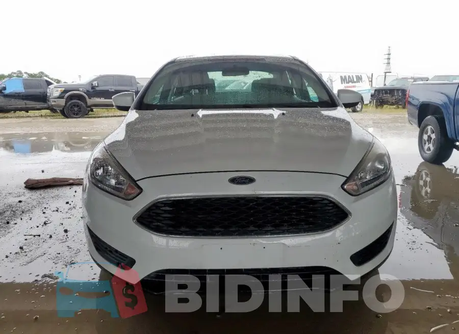 1FADP3F22JL207518 Photo# 5