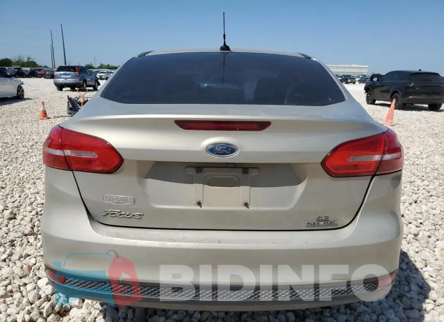 1FADP3F23GL245073 Photo# 6
