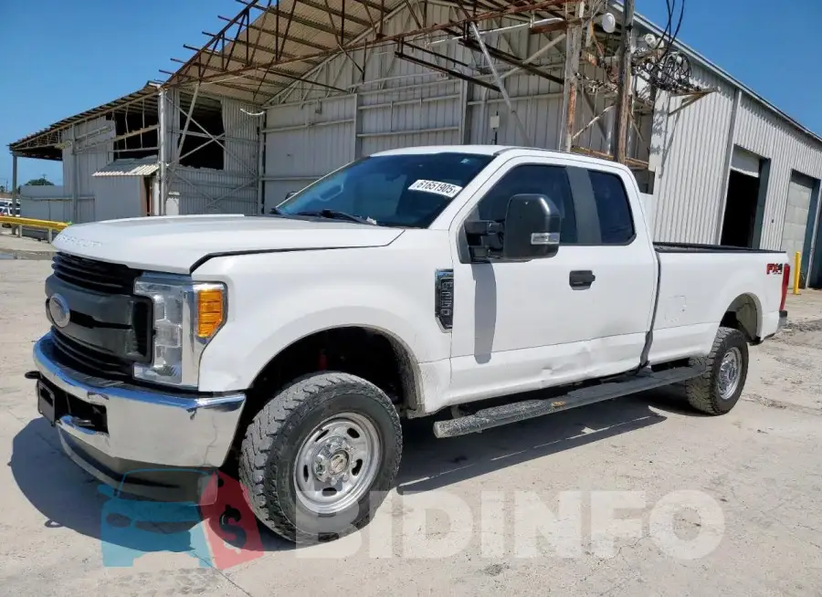 1FT7X2B63HED50048 Photo# 1
