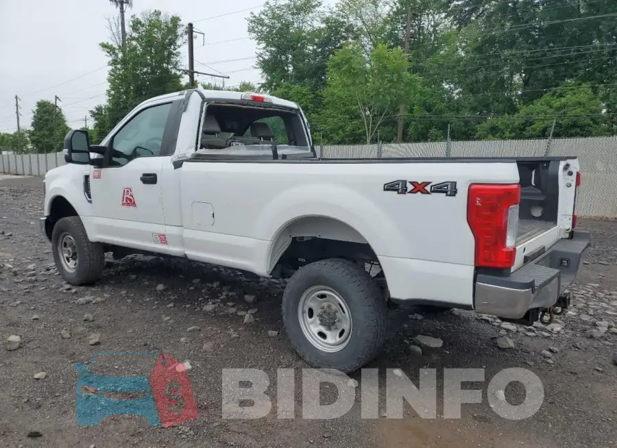 1FTBF2B64KEG30355 Photo# 2