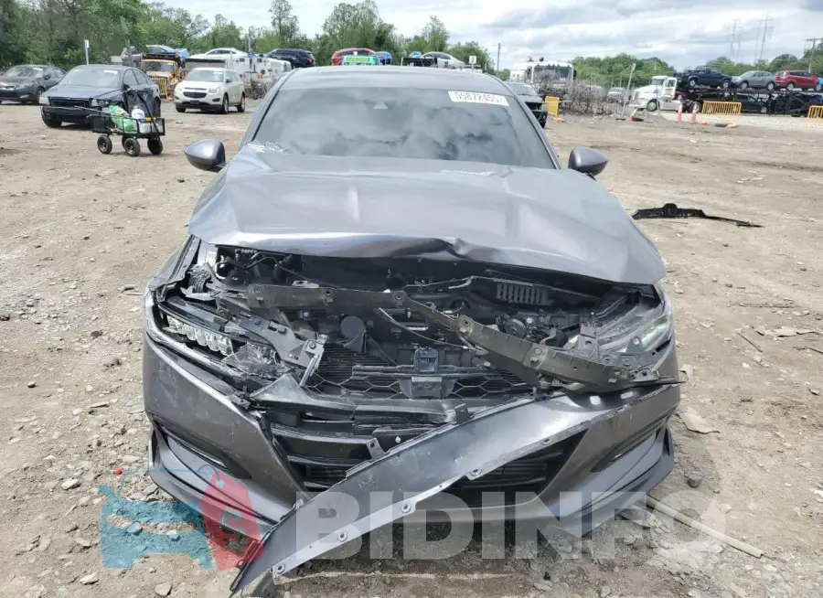 1HGCV2F34KA000545 Photo# 5