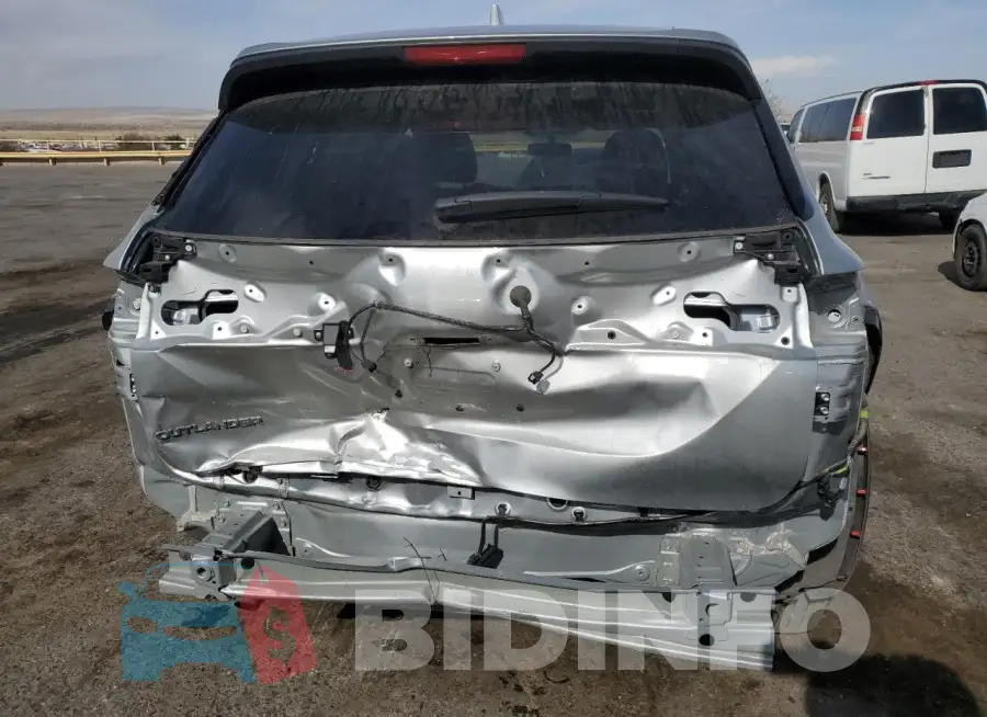 JA4J3UA84RZ056047 Photo# 6