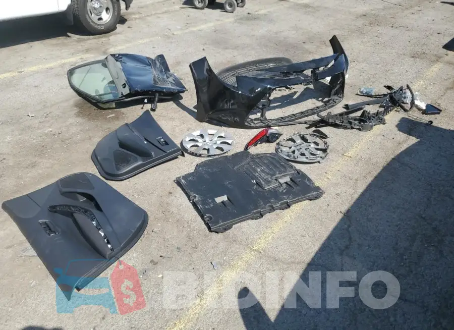 5YFB4MDE0RP208005 Photo# 12