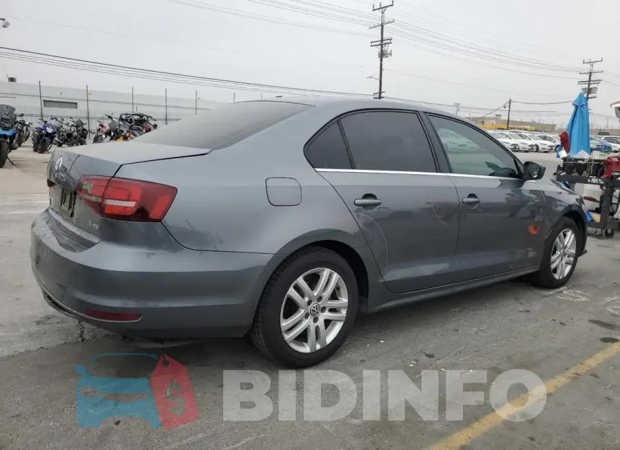 3VW2B7AJ2HM216358 Photo# 3