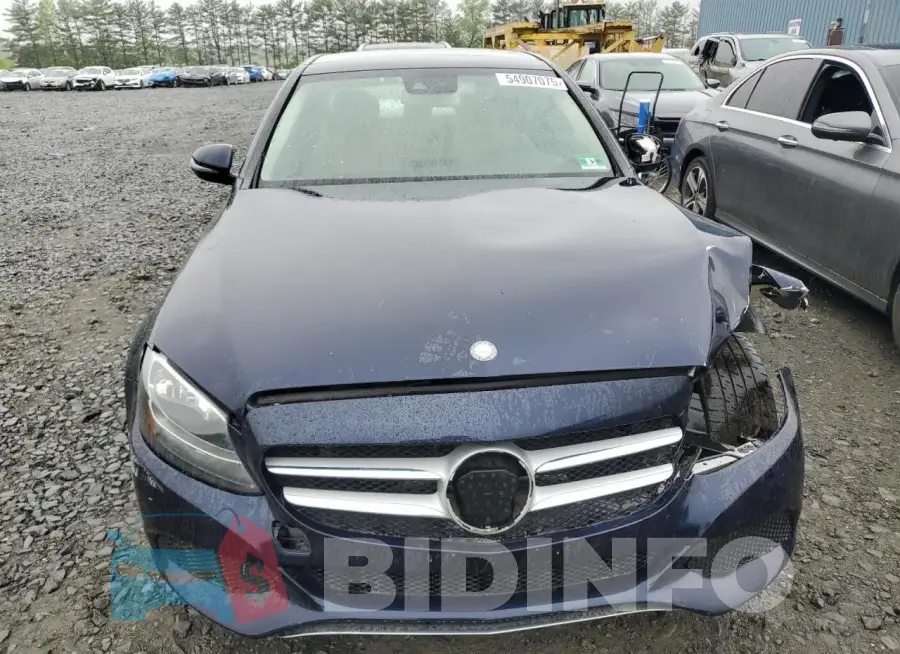 55SWF4KB3GU138415 Photo# 5