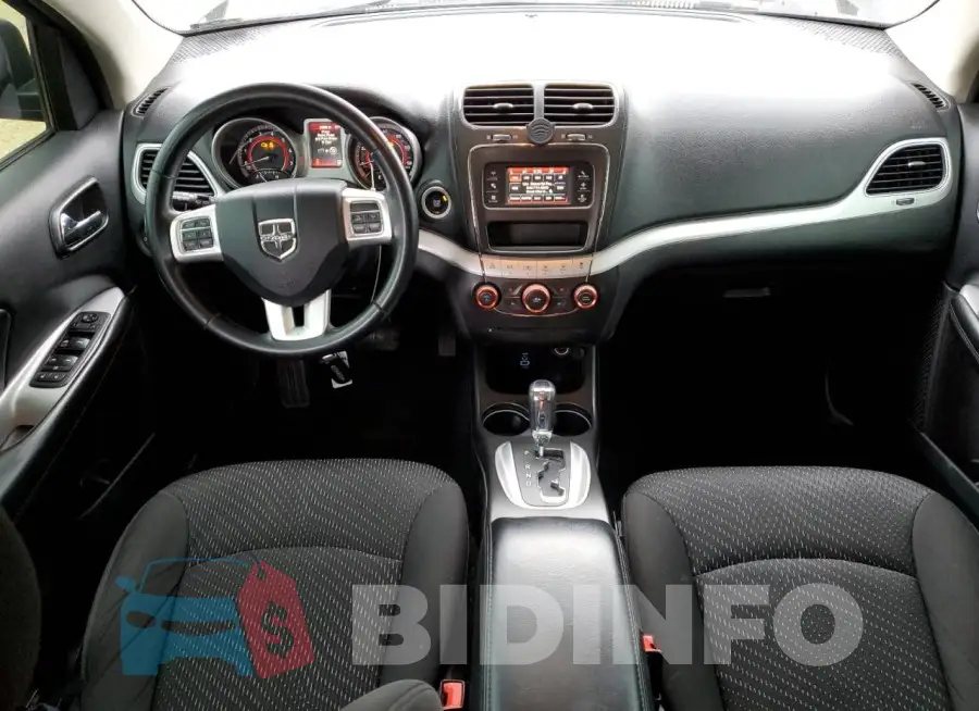 3C4PDCABXJT532414 Photo# 8